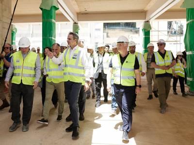 &Kappa;. &Mu;&eta;&tau;&sigma;&omicron;&tau;ά&kappa;&eta;&sigmaf;: &Tau;&omicron; 2027 &sigma;&tau;&eta; &Sigma;&pi;ά&rho;&tau;&eta; &tau;&omicron; &nu;έ&omicron; &nu;&omicron;&sigma;&omicron;&kappa;&omicron;&mu;&epsilon;ί&omicron;