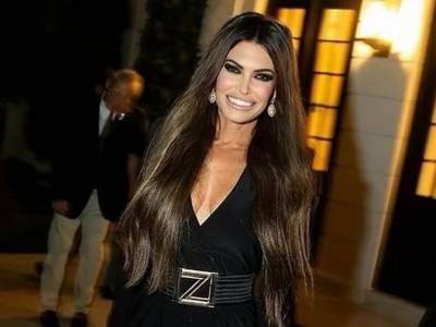 &Pi;&omicron;&iota;&alpha; &epsilon;ί&nu;&alpha;&iota; &eta; &Kappa;ί&mu;&pi;&epsilon;&rho;&lambda;&iota; &Gamma;&kappa;ί&lambda;&phi;&omicron;ϊ&lambda; &pi;&omicron;&upsilon; &epsilon;&pi;έ&lambda;&epsilon;&xi;&epsilon; &omicron; &Tau;&rho;&alpha;&mu;&pi; &gamma;&iota;&alpha; &nu;έ&alpha; &Pi;&rho;έ&sigma;&beta;&epsilon;&iota;&rho;&alpha; &tau;&omega;&nu; &Eta;&Pi;&Alpha; &sigma;&tau;&eta;&nu; &Epsilon;&lambda;&lambda;ά&delta;&alpha;