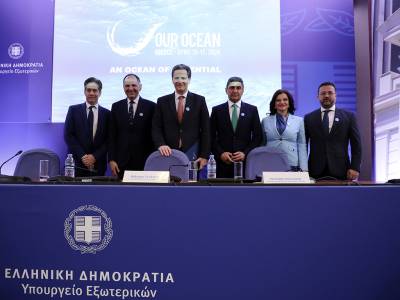 &Mu;&epsilon; &sigma;&eta;&mu;&alpha;&nu;&tau;&iota;&kappa;έ&sigmaf; &delta;&epsilon;&sigma;&mu;&epsilon;ύ&sigma;&epsilon;&iota;&sigmaf; 11,35 &delta;&iota;&sigma;. &delta;&omicron;&lambda;&alpha;&rho;ί&omega;&nu; &omicron;&lambda;&omicron;&kappa;&lambda;&eta;&rho;ώ&theta;&eta;&kappa;&epsilon; &tau;&omicron; 9&omicron; "Our Ocean Conference" &pi;&omicron;&upsilon; &phi;&iota;&lambda;&omicron;&xi;έ&nu;&eta;&sigma;&epsilon; &eta; &Epsilon;&lambda;&lambda;ά&delta;&alpha;