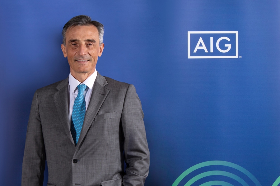 &Eta; AIG &gamma;&iota;ό&rho;&tau;&alpha;&sigma;&epsilon; &tau;&alpha; 70 &Chi;&rho;ό&nu;&iota;&alpha; &pi;&alpha;&rho;&omicron;&upsilon;&sigma;ί&alpha;&sigmaf; &tau;&eta;&sigmaf; &sigma;&tau;&eta;&nu; &Epsilon;&lambda;&lambda;ά&delta;&alpha;