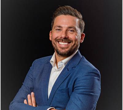 Celestyal: &Nu;έ&omicron;&sigmaf; &gamma;&epsilon;&nu;&iota;&kappa;ό&sigmaf; &epsilon;&mu;&pi;&omicron;&rho;&iota;&kappa;ό&sigmaf; &delta;&iota;&epsilon;&upsilon;&theta;&upsilon;&nu;&tau;ή&sigmaf; &ndash; &Epsilon;&nu;&iota;&sigma;&chi;ύ&epsilon;&tau;&alpha;&iota; &tau;&omicron; &tau;&mu;ή&mu;&alpha; &pi;&omega;&lambda;ή&sigma;&epsilon;&omega;&nu; &sigma;&tau;&eta;&nu; &Epsilon;&lambda;&lambda;ά&delta;&alpha;