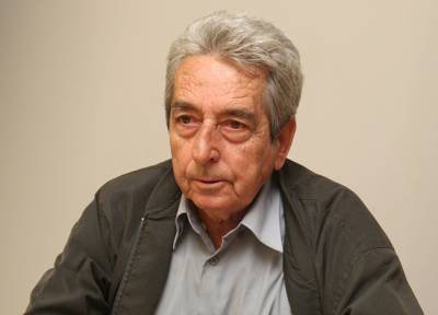 &Pi;έ&theta;&alpha;&nu;&epsilon; &omicron; &pi;&rho;ώ&eta;&nu; &pi;&rho;ό&epsilon;&delta;&rho;&omicron;&sigmaf; &tau;&eta;&sigmaf; &Epsilon;&Sigma;&Eta;&Epsilon;&Alpha; &Alpha;&rho;&iota;&sigma;&tau;&epsilon;ί&delta;&eta;&sigmaf; &Mu;&alpha;&nu;&omega;&lambda;ά&kappa;&omicron;&sigmaf;