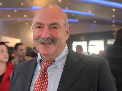 &Sigma;&tau;&eta; &phi;&upsilon;&lambda;&alpha;&kappa;ή &omicron; &Chi;&rho;ή&sigma;&tau;&omicron;&sigmaf; &Mu;&alpha;&upsilon;&rho;ί&kappa;&eta;&sigmaf; &mu;&epsilon;&tau;ά &tau;&eta;&nu; &kappa;&alpha;&tau;&alpha;&delta;ί&kappa;&eta; &tau;&omicron;&upsilon; &sigma;&epsilon; &kappa;ά&theta;&epsilon;&iota;&rho;&xi;&eta; 6 &epsilon;&tau;ώ&nu; &gamma;&iota;&alpha; &delta;&omega;&rho;&omicron;&delta;&omicron;&kappa;ί&alpha; &delta;&iota;&kappa;&alpha;&sigma;&tau;ή