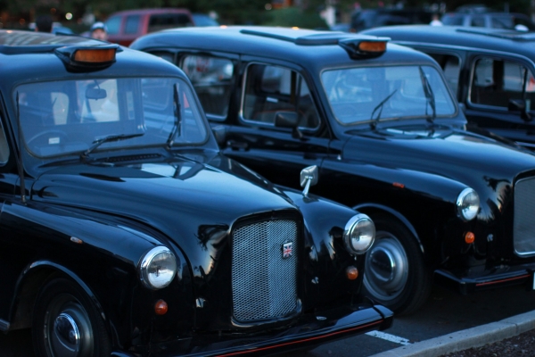 Έ&lambda;&epsilon;&gamma;&chi;&omicron;&sigmaf; &pi;&omicron;&iota;&nu;&iota;&kappa;&omicron;ύ &mu;&eta;&tau;&rho;ώ&omicron;&upsilon; &sigma;&tau;&omicron;&upsilon;&sigmaf; &omicron;&delta;&eta;&gamma;&omicron;ύ&sigmaf; &tau;&alpha;&xi;ί &tau;&omicron;&upsilon; &Eta;&nu;&omega;&mu;έ&nu;&omicron;&upsilon; &Beta;&alpha;&sigma;&iota;&lambda;&epsilon;ί&omicron;&upsilon;
