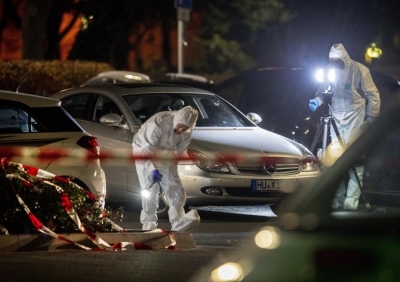 &Gamma;&epsilon;&rho;&mu;&alpha;&nu;ί&alpha;: &Pi;&omicron;&lambda;ύ&nu;&epsilon;&kappa;&rho;&epsilon;&sigmaf; &epsilon;&pi;&iota;&theta;έ&sigma;&epsilon;&iota;&sigmaf; &sigma;&epsilon; &mu;&pi;&alpha;&rho; &sigma;&tau;&omicron; &Chi;&alpha;&nu;ά&omicron;&upsilon; - &Nu;&epsilon;&kappa;&rho;ό&sigmaf; &omicron; &delta;&rho;ά&sigma;&tau;&eta;&sigmaf;