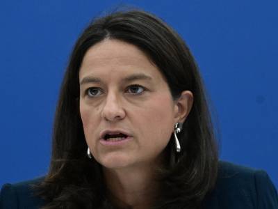 &Nu;ί&kappa;&eta; &Kappa;&epsilon;&rho;&alpha;&mu;έ&omega;&sigmaf;: &Pi;&rho;&omicron;&sigmaf; &epsilon;&pi;έ&kappa;&tau;&alpha;&sigma;&eta; &tau;&omicron; &pi;&rho;ό&gamma;&rho;&alpha;&mu;&mu;&alpha; &alpha;&pi;&alpha;&sigma;&chi;ό&lambda;&eta;&sigma;&eta;&sigmaf; &alpha;&nu;έ&rho;&gamma;&omega;&nu; &laquo;55+&raquo;