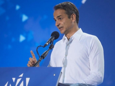 &Kappa;. &Mu;&eta;&tau;&sigma;&omicron;&tau;ά&kappa;&eta;&sigmaf;: &Delta;&omega;&rho;&epsilon;ά&nu; &tau;&omicron; &epsilon;&mu;&beta;ό&lambda;&iota;&omicron; &kappa;&alpha;&tau;ά &tau;&omicron;&upsilon; &kappa;&omicron;&rho;&omega;&nu;&omicron;ϊ&omicron;ύ &sigma;&tau;&omicron;&upsilon;&sigmaf; Έ&lambda;&lambda;&eta;&nu;&epsilon;&sigmaf; &pi;&omicron;&lambda;ί&tau;&epsilon;&sigmaf;