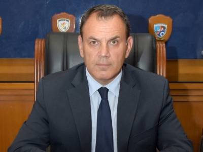 &Sigma;&tau;&eta;&nu; &Tau;&omicron;&upsilon;&rho;&kappa;ί&alpha; &omicron; &Nu;ί&kappa;&omicron;&sigmaf; &Pi;&alpha;&nu;&alpha;&gamma;&iota;&omega;&tau;ό&pi;&omicron;&upsilon;&lambda;&omicron;s &sigma;&tau;&iota;&sigmaf; 4 &Alpha;&pi;&rho;&iota;&lambda;ί&omicron;&upsilon;