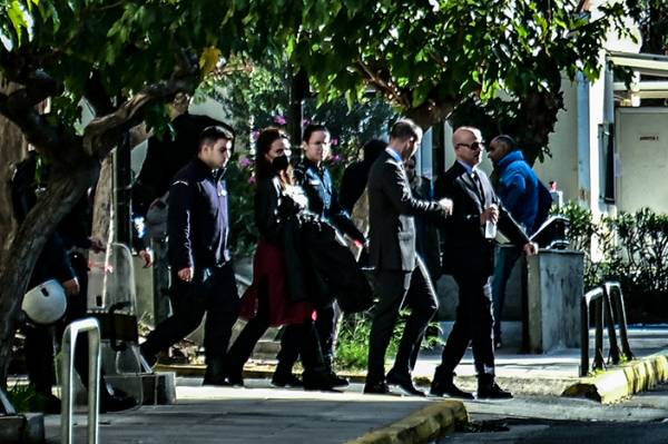 &Gamma;&iota;&alpha; &tau;&iota;&sigmaf; 2 &Delta;&epsilon;&kappa;&epsilon;&mu;&beta;&rho;ί&omicron;&upsilon; &alpha;&nu;&alpha;&beta;&lambda;ή&theta;&eta;&kappa;&epsilon; &eta; &delta;ί&kappa;&eta; &tau;&eta;&sigmaf; &Delta;ή&mu;&eta;&tau;&rho;&alpha;&sigmaf; &Mu;&alpha;&tau;&sigma;&omicron;ύ&kappa;&alpha;
