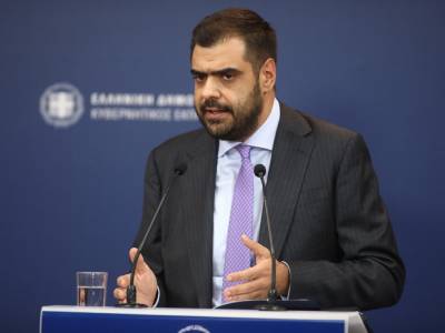 &Mu;&alpha;&rho;&iota;&nu;ά&kappa;&eta;&sigmaf;: &Sigma;&tau;ό&chi;&omicron;&sigmaf; &omicron; &kappa;&alpha;&tau;ώ&tau;&alpha;&tau;&omicron;&sigmaf; &mu;&iota;&sigma;&theta;ό&sigmaf; &nu;&alpha; &phi;&tau;ά&sigma;&epsilon;&iota; &tau;&alpha; 950 &epsilon;&upsilon;&rho;ώ