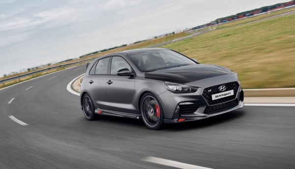 &Tau;&eta;&nu; ά&nu;&omicron;&iota;&xi;&eta; &sigma;&tau;&eta;&nu; &Epsilon;&lambda;&lambda;ά&delta;&alpha; &tau;&omicron; &nu;έ&omicron; Hyundai i30 &Nu; &mu;&epsilon; &tau;&omicron;&upsilon;&sigmaf; 280 ί&pi;&pi;&omicron;&upsilon;&sigmaf;
