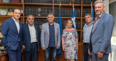 &Sigma;&upsilon;&nu;ά&nu;&tau;&eta;&sigma;&eta; &Sigma;&omega;&mu;&alpha;&tau;&epsilon;ί&omega;&nu; &Alpha;&sigma;&phi;&alpha;&lambda;&iota;&sigma;&tau;&iota;&kappa;ή&sigmaf; &Delta;&iota;&alpha;&mu;&epsilon;&sigma;&omicron;&lambda;ά&beta;&eta;&sigma;&eta;&sigmaf; &sigma;&tau;&omicron; &Epsilon;.&Epsilon;.&Alpha;. &kappa;&alpha;&iota; &kappa;&omicron;&iota;&nu;έ&sigmaf; &alpha;&pi;&omicron;&phi;ά&sigma;&epsilon;&iota;&sigmaf; &gamma;&iota;&alpha; &tau;&omicron; &mu;έ&lambda;&lambda;&omicron;&nu;
