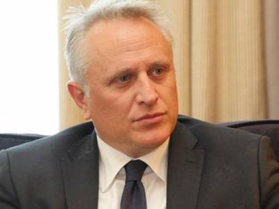 &Gamma;. &Rho;&alpha;&gamma;&kappa;&omicron;ύ&sigma;&eta;&sigmaf;: &Lambda;&alpha;&sigma;&pi;&omicron;&lambda;&omicron;&gamma;ί&alpha; &tau;&alpha; &pi;&epsilon;&rho;ί &beta;ί&lambda;&alpha;&sigmaf; - &Eta; &sigma;ύ&zeta;&upsilon;&gamma;ό&sigmaf; &mu;&omicron;&upsilon; &delta;&iota;&kappa;&alpha;&iota;&omicron;ύ&tau;&alpha;&nu; &tau;&omicron; &delta;ά&nu;&epsilon;&iota;&omicron;