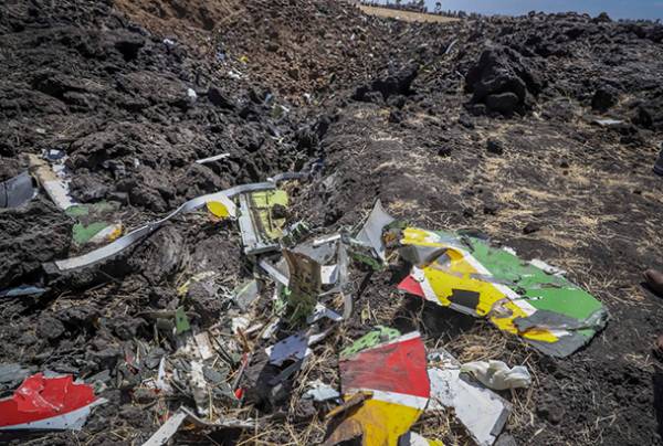 &Tau;&rho;&alpha;&gamma;&omega;&delta;ί&alpha; Ethiopian Airlines: &Omicron; &pi;&iota;&lambda;ό&tau;&omicron;&sigmaf; &pi;&alpha;&nu;&iota;&kappa;&omicron;&beta;&lambda;&eta;&mu;έ&nu;&omicron;&sigmaf; &zeta;&eta;&tau;&omicron;ύ&sigma;&epsilon; &nu;&alpha; &epsilon;&pi;&iota;&sigma;&tau;&rho;έ&psi;&epsilon;&iota; &alpha;&mu;έ&sigma;&omega;&sigmaf; &mu;&epsilon;&tau;ά &tau;&eta;&nu; &alpha;&pi;&omicron;&gamma;&epsilon;ί&omega;&sigma;&eta;