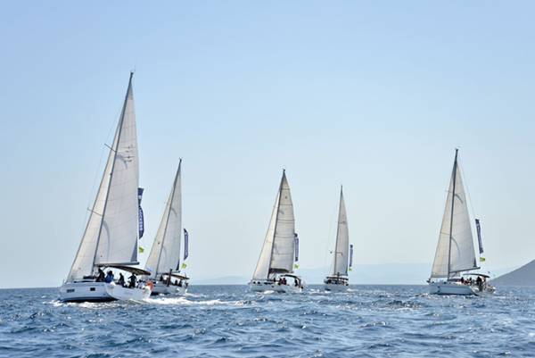 2&eta; Drydockers Regatta: &Mu;&iota;&alpha; &gamma;&iota;&omicron;&rho;&tau;ή &iota;&sigma;&tau;&iota;&omicron;&pi;&lambda;&omicron;ΐ&alpha;&sigmaf;,&nbsp;&delta;&iota;&kappa;&tau;ύ&omega;&sigma;&eta;&sigmaf; &kappa;&alpha;&iota; &beta;&iota;&omega;&sigma;&iota;&mu;ό&tau;&eta;&tau;&alpha;&sigmaf;