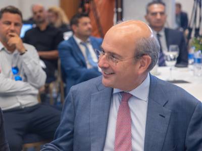 &Chi;&alpha;&tau;&zeta;&eta;&delta;ά&kappa;&eta;&sigmaf;: &Nu;έ&epsilon;&sigmaf; &theta;έ&sigma;&epsilon;&iota;&sigmaf; &epsilon;&rho;&gamma;&alpha;&sigma;ί&alpha;&sigmaf;, &delta;ί&kappa;&alpha;&iota;&eta; &phi;&omicron;&rho;&omicron;&lambda;&omicron;&gamma;ί&alpha;, &beta;&epsilon;&lambda;&tau;ί&omega;&sigma;&eta; &tau;&eta;&sigmaf; &kappa;&alpha;&theta;&eta;&mu;&epsilon;&rho;&iota;&nu;ό&tau;&eta;&tau;&alpha;&sigmaf;