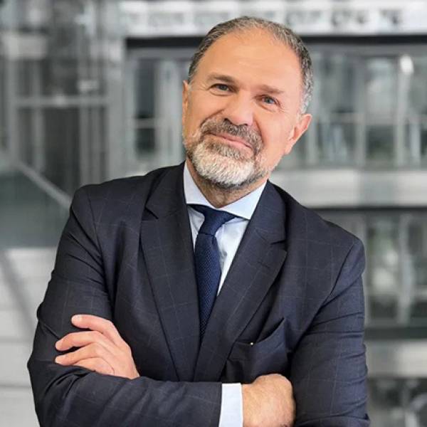 Konstantinos Semertzoglou takes over leadership of the branch office at HDI Global in Greece