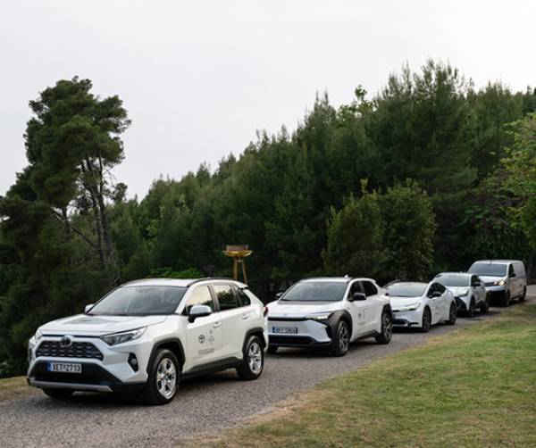 Toyota: &Epsilon;&pi;ί&sigma;&eta;&mu;&omicron;&sigmaf; &sigma;&upsilon;&nu;&epsilon;&rho;&gamma;ά&tau;&eta;&sigmaf; &mu;&epsilon;&tau;&alpha;&kappa;ί&nu;&eta;&sigma;&eta;&sigmaf; &tau;&eta;&sigmaf; &Epsilon;&lambda;&lambda;&eta;&nu;&iota;&kappa;ή&sigmaf; &Omicron;&lambda;&upsilon;&mu;&pi;&iota;&alpha;&kappa;ή&sigmaf; &Lambda;&alpha;&mu;&pi;&alpha;&delta;&eta;&delta;&rho;&omicron;&mu;ί&alpha;&sigmaf; &laquo;&Pi;&alpha;&rho;ί&sigma;&iota; 2024&raquo;