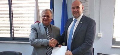 &Epsilon;&Kappa;&Alpha;&Beta;: &Epsilon;&pi;&iota;&kappa;&alpha;&iota;&rho;&omicron;&pi;&omicron;ί&eta;&sigma;&eta; &kappa;&alpha;&iota; &beta;&epsilon;&lambda;&tau;&iota;&sigma;&tau;&omicron;&pi;&omicron;ί&eta;&sigma;&eta; &tau;&omicron;&upsilon; &mu;&nu;&eta;&mu;&omicron;&nu;ί&omicron;&upsilon; &sigma;&upsilon;&nu;&epsilon;&rho;&gamma;&alpha;&sigma;ί&alpha;&sigmaf; &mu;&epsilon; &laquo;&Tau;&omicron; &Chi;&alpha;&mu;ό&gamma;&epsilon;&lambda;&omicron; &tau;&omicron;&upsilon; &Pi;&alpha;&iota;&delta;&iota;oύ&raquo;