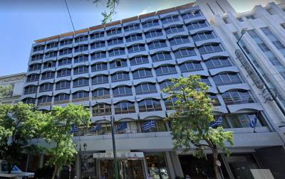 &Sigma;&tau;&omicron;&nu; ό&mu;&iota;&lambda;&omicron; Hotels Collection | Hatzilazarou Group &pi;&epsilon;&rho;&nu;ά &tau;&omicron; &iota;&sigma;&tau;&omicron;&rho;&iota;&kappa;ό &xi;&epsilon;&nu;&omicron;&delta;&omicron;&chi;&epsilon;ί&omicron; Titania &sigma;&tau;&omicron; &kappa;έ&nu;&tau;&rho;&omicron; &tau;&eta;&sigmaf; &Alpha;&theta;ή&nu;&alpha;&sigmaf;