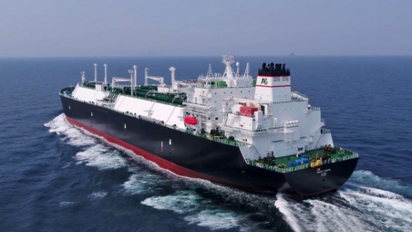 Alpha Gas: &Pi;&alpha;&rho;έ&lambda;&alpha;&beta;&epsilon; &tau;&omicron; &nu;&epsilon;ό&tau;&epsilon;&upsilon;&kappa;&tau;&omicron; LNG Energy Pacific