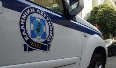 &Epsilon;&lambda;&epsilon;ύ&theta;&epsilon;&rho;&omicron;&sigmaf; &omicron; &alpha;&sigma;&tau;&upsilon;&nu;&omicron;&mu;&iota;&kappa;ό&sigmaf; &pi;&omicron;&upsilon; &pi;&upsilon;&rho;&omicron;&beta;ό&lambda;&eta;&sigma;&epsilon; &kappa;&alpha;&tau;ά &lambda;ά&theta;&omicron;&sigmaf; &kappa;&alpha;&iota; &sigma;&kappa;ό&tau;&omega;&sigma;&epsilon; &tau;&eta; &sigma;ύ&zeta;&upsilon;&gamma;ό &tau;&omicron;&upsilon;