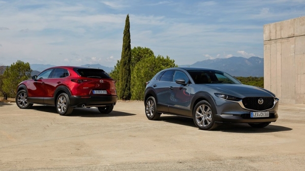 &Delta;&iota;ά&kappa;&rho;&iota;&sigma;&eta; "Car Design 2020" &gamma;&iota;&alpha; &tau;&alpha; Mazda CX-30 &kappa;&alpha;&iota; MX-30