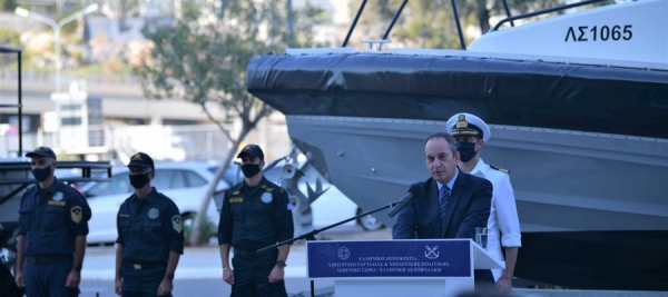 &Tau;&epsilon;&lambda;&epsilon;&tau;ή έ&nu;&tau;&alpha;&xi;&eta;&sigmaf; &pi;&epsilon;&rho;&iota;&pi;&omicron;&lambda;&iota;&kappa;ώ&nu; &sigma;&kappa;&alpha;&phi;ώ&nu; &mu;&epsilon; &upsilon;&gamma;&epsilon;&iota;&omicron;&nu;&omicron;&mu;&iota;&kappa;ό &epsilon;&xi;&omicron;&pi;&lambda;&iota;&sigma;&mu;ό &sigma;&tau;&omicron; &Lambda;.&Sigma;.-&Epsilon;&Lambda;.&Alpha;&Kappa;&Tau;.