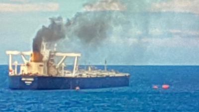 &Phi;&omega;&tau;&iota;ά &sigma;&epsilon; &epsilon;&lambda;&lambda;&eta;&nu;ό&kappa;&tau;&eta;&tau;&omicron; &tau;ά&nu;&kappa;&epsilon;&rho; &sigma;&tau;&eta; &Sigma;&rho;&iota; &Lambda;ά&nu;&kappa;&alpha;