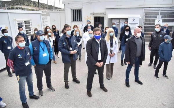 &Epsilon;&pi;ί&sigma;&kappa;&epsilon;&psi;&eta; &Mu;&alpha;&rho;&gamma;&alpha;&rho;ί&tau;&eta; &Sigma;&chi;&omicron;&iota;&nu;ά &sigma;&tau;&omicron; &Kappa;έ&nu;&tau;&rho;&omicron; &Phi;&iota;&lambda;&omicron;&xi;&epsilon;&nu;ί&alpha;&sigmaf; &Pi;&rho;&omicron;&sigma;&phi;ύ&gamma;&omega;&nu; &amp; &Mu;&epsilon;&tau;&alpha;&nu;&alpha;&sigma;&tau;ώ&nu; &tau;&omicron;&upsilon; &Sigma;&kappa;&alpha;&rho;&alpha;&mu;&alpha;&gamma;&kappa;ά