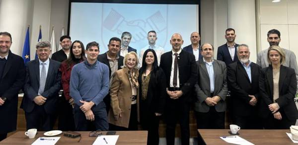&Sigma;&upsilon;&gamma;&kappa;&rho;&omicron;&tau;ή&theta;&eta;&kappa;&epsilon; &sigma;&epsilon; &sigma;ώ&mu;&alpha; &tau;&omicron; &nu;έ&omicron; &Delta;&Sigma; &tau;&omicron;&upsilon; &Pi;&Sigma;&Epsilon;&Alpha;&Delta; &ndash; &Pi;&rho;ό&epsilon;&delta;&rho;&omicron;&sigmaf; &omicron; &Pi;ά&nu;&omicron;&sigmaf; &Tau;&sigma;&iota;ό&lambda;&eta;&sigmaf;