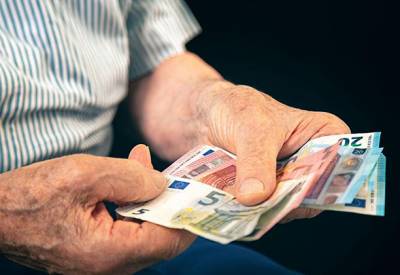 &Pi;ό&tau;&epsilon; &pi;&lambda;&eta;&rho;ώ&nu;&omicron;&nu;&tau;&alpha;&iota; &omicron;&iota; &sigma;&upsilon;&nu;&tau;ά&xi;&epsilon;&iota;&sigmaf; &Mu;&alpha;ΐ&omicron;&upsilon;