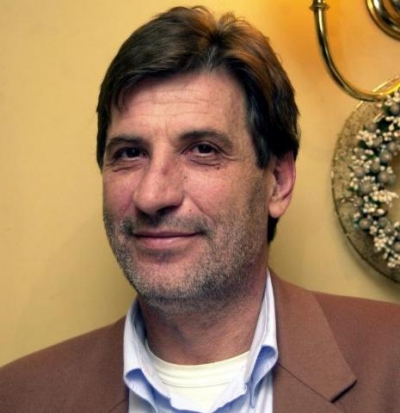 &Pi;έ&theta;&alpha;&nu;&epsilon; &omicron; &epsilon;&kappa;&delta;ό&tau;&eta;&sigmaf; &Sigma;ά&mu;&eta;&sigmaf; &Gamma;&alpha;&beta;&rho;&iota;&eta;&lambda;ί&delta;&eta;&sigmaf;