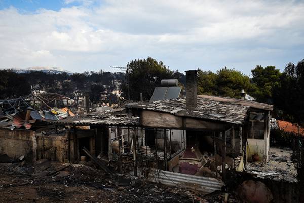 &Mu;ά&tau;&iota;: Έ&phi;&epsilon;&sigma;&eta; &kappa;&alpha;&tau;ά &tau;&eta;&sigmaf; &alpha;&pi;ό&phi;&alpha;&sigma;&eta;&sigmaf; ά&sigma;&kappa;&eta;&sigma;&epsilon; &omicron; &epsilon;&iota;&sigma;&alpha;&gamma;&gamma;&epsilon;&lambda;έ&alpha;&sigmaf;