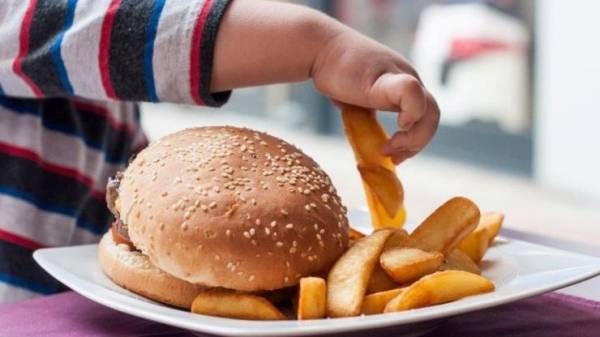 &Mu;&epsilon;&gamma;&alpha;&lambda;ύ&tau;&epsilon;&rho;&omicron;&sigmaf; &omicron; &kappa;ί&nu;&delta;&upsilon;&nu;&omicron;&sigmaf; &pi;&alpha;&chi;&upsilon;&sigma;&alpha;&rho;&kappa;ί&alpha;&sigmaf; &gamma;&iota;&alpha; &tau;&alpha; &mu;&omicron;&nu;&alpha;&chi;&omicron;&pi;&alpha;ί&delta;&iota;&alpha;