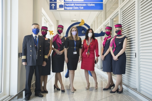 &Eta; SKY express &pi;&epsilon;&tau;ά&epsilon;&iota; &psi;&eta;&lambda;ό&tau;&epsilon;&rho;&alpha;: &Nu;έ&alpha; &delta;&rho;&omicron;&mu;&omicron;&lambda;ό&gamma;&iota;&alpha; &Alpha;&theta;ή&nu;&alpha;-&Pi;&alpha;&rho;ί&sigma;&iota; &kappa;&alpha;&iota; &Lambda;&omicron;&nu;&delta;ί&nu;&omicron;