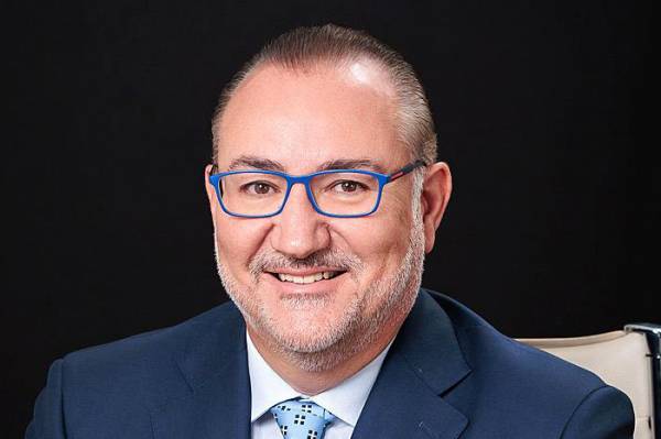 Alpha Bank: &Nu;έ&omicron; &alpha;&upsilon;&tau;ό&nu;&omicron;&mu;&omicron; &tau;&mu;ή&mu;&alpha; investment banking