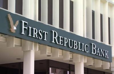 S&amp;P: &Upsilon;&pi;&omicron;&beta;ά&theta;&mu;&iota;&sigma;&epsilon; &sigma;&epsilon; "junk" &tau;&eta; First Republic Bank