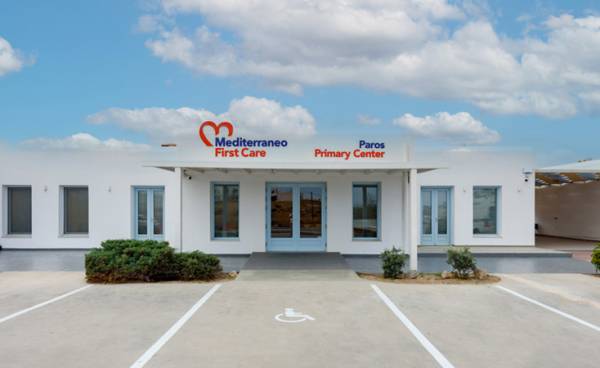 Mediterraneo First Care Paros: &Epsilon;&gamma;&kappa;&alpha;ί&nu;&iota;&alpha; &tau;&eta;&sigmaf; &nu;έ&alpha;&sigmaf; &sigma;ύ&gamma;&chi;&rho;&omicron;&nu;&eta;&sigmaf; &mu;&omicron;&nu;ά&delta;&alpha;&sigmaf; &pi;&rho;&omega;&tau;&omicron;&beta;ά&theta;&mu;&iota;&alpha;&sigmaf; &phi;&rho;&omicron;&nu;&tau;ί&delta;&alpha;&sigmaf; &upsilon;&gamma;&epsilon;ί&alpha;&sigmaf; &tau;&omicron;&upsilon; &Omicron;&mu;ί&lambda;&omicron;&upsilon; Mediterraneo