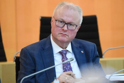 &Gamma;&epsilon;&rho;&mu;&alpha;&nu;ί&alpha;: &Alpha;&upsilon;&tau;&omicron;&kappa;&tau;ό&nu;&eta;&sigma;&epsilon; &omicron; &upsilon;&pi;&omicron;&upsilon;&rho;&gamma;ό&sigmaf; &Omicron;&iota;&kappa;&omicron;&nu;&omicron;&mu;&iota;&kappa;ώ&nu; &tau;&eta;&sigmaf; Έ&sigma;&sigma;&eta;&sigmaf;