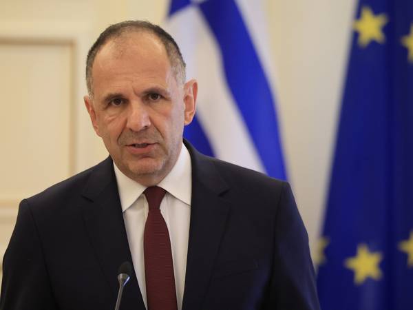 &Sigma;&upsilon;&nu;ά&nu;&tau;&eta;&sigma;&eta; &Gamma;. &Gamma;&epsilon;&rho;&alpha;&pi;&epsilon;&tau;&rho;ί&tau;&eta; &mu;&epsilon; &tau;&omicron;&nu; &Upsilon;&pi;&omicron;&upsilon;&rho;&gamma;ό &Epsilon;&xi;&omega;&tau;&epsilon;&rho;&iota;&kappa;ώ&nu; &tau;&eta;&sigmaf; &Alpha;&iota;&gamma;ύ&pi;&tau;&omicron;&upsilon; &tau;&eta;&nu; &Delta;&epsilon;&upsilon;&tau;έ&rho;&alpha; (20.05)