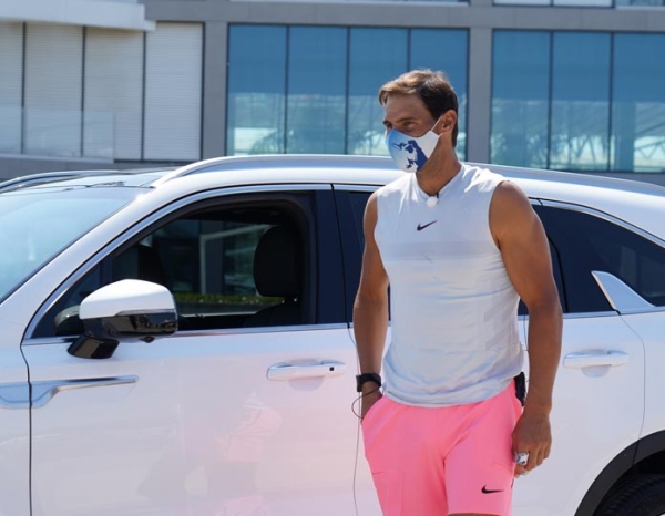 Kia &amp; Nadal &mu;&alpha;&zeta;ί &kappa;&alpha;&iota; &gamma;&iota;&alpha; &tau;&eta;&nu; &epsilon;&pi;ό&mu;&epsilon;&nu;&eta; &pi;&epsilon;&nu;&tau;&alpha;&epsilon;&tau;ί&alpha;