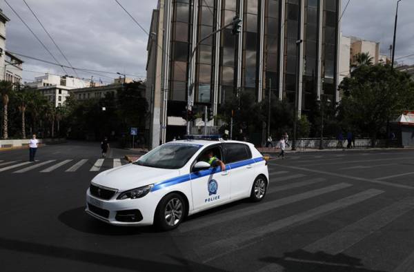 Ό&lambda;&epsilon;&sigmaf; &omicron;&iota; &kappa;&upsilon;&kappa;&lambda;&omicron;&phi;&omicron;&rho;&iota;&alpha;&kappa;έ&sigmaf; &rho;&upsilon;&theta;&mu;ί&sigma;&epsilon;&iota;&sigmaf; &pi;&omicron;&upsilon; &theta;&alpha; &iota;&sigma;&chi;ύ&sigma;&omicron;&upsilon;&nu; &sigma;&tau;&eta;&nu; &Alpha;&theta;ή&nu;&alpha; &gamma;&iota;&alpha; &tau;&eta;&nu; &kappa;&alpha;&tau;&alpha;&sigma;&kappa;&epsilon;&upsilon;ή &tau;&eta;&sigmaf; &gamma;&rho;&alpha;&mu;&mu;ή&sigmaf; 4 &tau;&omicron;&upsilon; &Mu;&epsilon;&tau;&rho;ό