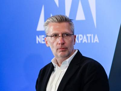 Ά&kappa;&eta;&sigmaf; &Sigma;&kappa;έ&rho;&tau;&sigma;&omicron;&sigmaf;: 10+1 &pi;&alpha;&rho;&epsilon;&mu;&beta;ά&sigma;&epsilon;&iota;&sigmaf; &gamma;&iota;&alpha; &sigma;ύ&gamma;&chi;&rho;&omicron;&nu;&alpha;, &alpha;&sigma;&phi;&alpha;&lambda;ή &kappa;&alpha;&iota; &alpha;&xi;&iota;&omicron;&pi;&rho;&epsilon;&pi;ή &Mu;έ&sigma;&alpha; &Mu;&alpha;&zeta;&iota;&kappa;ή&sigmaf; &Mu;&epsilon;&tau;&alpha;&phi;&omicron;&rho;ά&sigmaf;