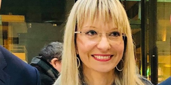 &Nu;έ&alpha; &pi;&rho;ό&epsilon;&delta;&rho;&omicron;&sigmaf; &tau;&omicron;&upsilon; &Epsilon;&theta;&nu;&iota;&kappa;&omicron;ύ &Kappa;έ&nu;&tau;&rho;&omicron;&upsilon; &Delta;&eta;&mu;ό&sigma;&iota;&alpha;&sigmaf; &Delta;&iota;&omicron;ί&kappa;&eta;&sigma;&eta;&sigmaf; &kappa;&alpha;&iota; &Alpha;&upsilon;&tau;&omicron;&delta;&iota;&omicron;ί&kappa;&eta;&sigma;&eta;&sigmaf; &eta; &Pi;&alpha;&rho;&alpha;&sigma;&kappa;&epsilon;&upsilon;ή &Delta;&rho;&alpha;&mu;&alpha;&lambda;&iota;ώ&tau;&eta;