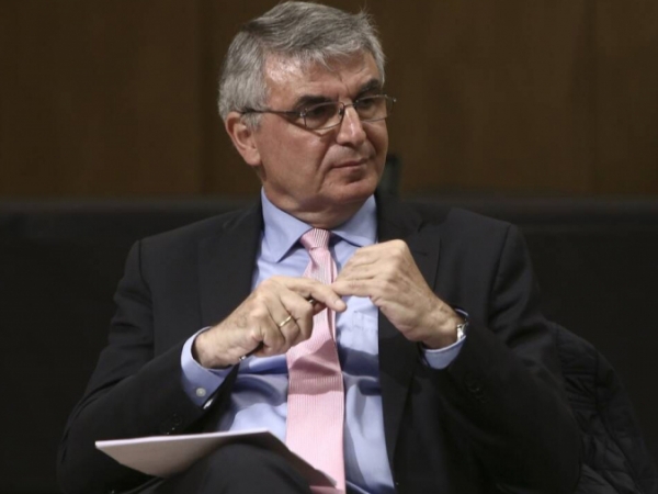 &Tau;&sigma;&alpha;&kappa;&lambda;ό&gamma;&lambda;&omicron;&upsilon;: &Eta; &alpha;&nu;ά&kappa;&alpha;&mu;&psi;&eta; &theta;&alpha; &pi;&rho;έ&pi;&epsilon;&iota; &nu;&alpha; &sigma;&upsilon;&nu;&omicron;&delta;&epsilon;ύ&epsilon;&tau;&alpha;&iota; &alpha;&pi;ό &pi;&epsilon;&rho;&iota;&sigma;&sigma;ό&tau;&epsilon;&rho;&epsilon;&sigmaf; &kappa;&alpha;&iota; &kappa;&alpha;&lambda;ύ&tau;&epsilon;&rho;&epsilon;&sigmaf; &theta;έ&sigma;&epsilon;&iota;&sigmaf; &epsilon;&rho;&gamma;&alpha;&sigma;ί&alpha;&sigmaf;