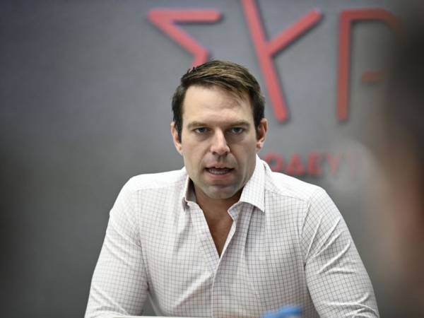&Kappa;&alpha;&sigma;&sigma;&epsilon;&lambda;ά&kappa;&eta;&sigmaf; &gamma;&iota;&alpha; &omicron;&pi;&alpha;&delta;&iota;&kappa;ή &beta;ί&alpha;: &Tau;έ&sigma;&sigma;&epsilon;&rho;&alpha; &alpha;&nu;&alpha;&gamma;&kappa;&alpha;ί&alpha; &mu;έ&tau;&rho;&alpha; &tau;ώ&rho;&alpha;!