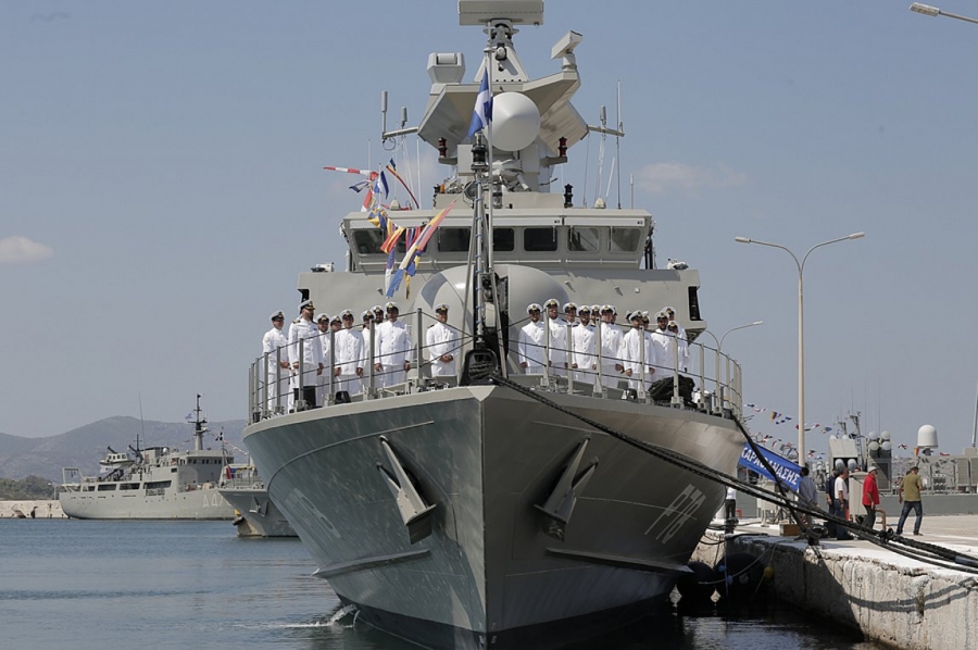 &Eta; &pi;&upsilon;&rho;&alpha;&upsilon;&lambda;ά&kappa;&alpha;&tau;&omicron;&sigmaf; &laquo;&Kappa;&alpha;&rho;&alpha;&theta;&alpha;&nu;ά&sigma;&eta;&sigmaf;&raquo; &sigma;&tau;&eta; &delta;ύ&nu;&alpha;&mu;&eta; &tau;&omicron;&upsilon; &Sigma;&tau;ό&lambda;&omicron;&upsilon; - &Tau;&omicron; &mu;ή&nu;&upsilon;&mu;&alpha; &tau;&omicron;&upsilon; &Nu;. &Pi;&alpha;&nu;&alpha;&gamma;&iota;&omega;&tau;ό&pi;&omicron;&upsilon;&lambda;&omicron;&upsilon;