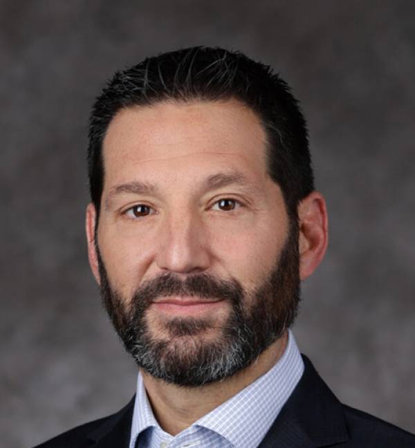 &Omicron; Josh Weinstein (Carnival Corporation &amp; plc) &omicron;&rho;ί&zeta;&epsilon;&tau;&alpha;&iota; &Pi;&rho;ό&epsilon;&delta;&rho;&omicron;&sigmaf; &tau;&eta;&sigmaf; &Pi;&alpha;&gamma;&kappa;ό&sigma;&mu;&iota;&alpha;&sigmaf; &Epsilon;&kappa;&tau;&epsilon;&lambda;&epsilon;&sigma;&tau;&iota;&kappa;ή&sigmaf; &Epsilon;&pi;&iota;&tau;&rho;&omicron;&pi;ή&sigmaf; &tau;&eta;&sigmaf; CLIA