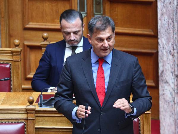 &Nu;έ&alpha; &epsilon;&pi;ί&theta;&epsilon;&sigma;&eta; &sigma;&tau;&omicron; &gamma;&rho;&alpha;&phi;&epsilon;ί&omicron; &tau;&omicron;&upsilon; &Chi;ά&rho;&eta; &Theta;&epsilon;&omicron;&chi;ά&rho;&eta;